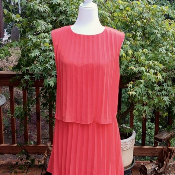 Rich Persimmon Tiered Sleeveless Midi Dress . Cocktail. Wedding - Picture 3 of 10